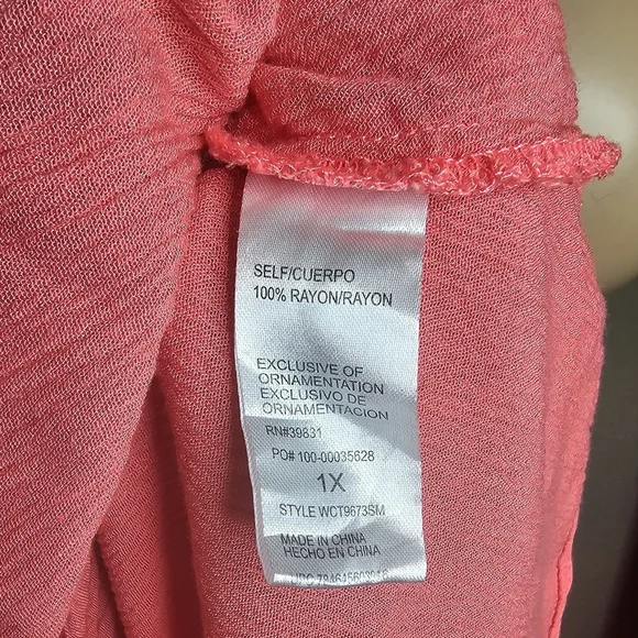 Democracy Embroidered Cold Shoulder Blouse, Women's Plus Size 1X - Picture 6 of 8